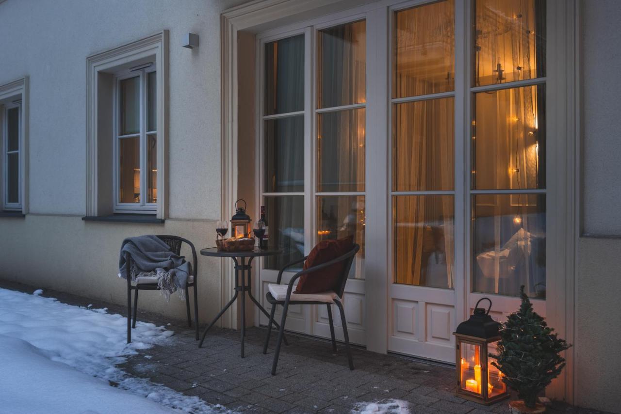 Atrium - Old Town Luxury Apartments By Upstairs Krakau Buitenkant foto